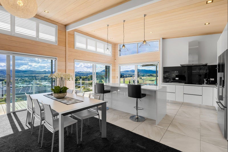 12 Kittyhawk Drive, Kinloch, Taupō - Carousel 2