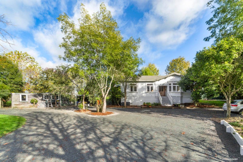 119 Top Road, Albany - Carousel 1