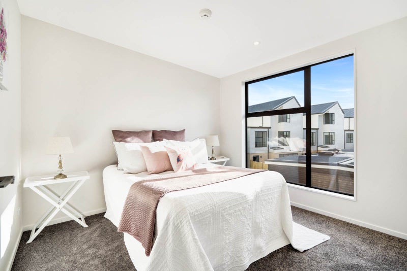 6 Totara Haeata Lane, Flat Bush, Auckland - Carousel 2