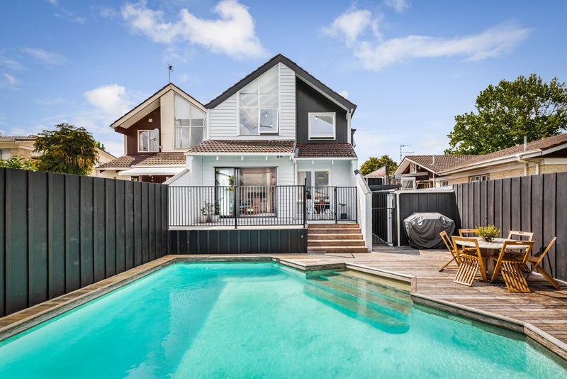 16A Matuhi Rise, Henderson, Auckland - Carousel 1