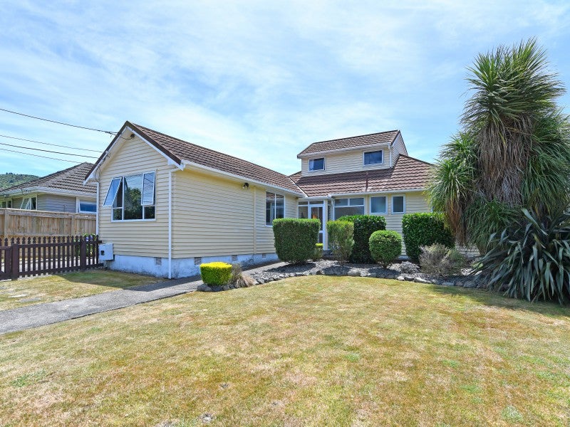 46 Sheridan Crescent, Trentham, Upper Hutt - Carousel 2