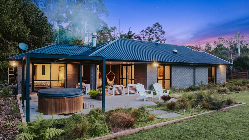 104 Pebblebrooke Road, Kaiwaka - Carousel 1