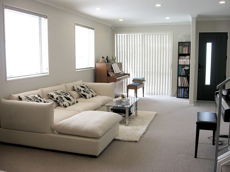 15 Nimstedt Avenue, Oteha, Auckland - Carousel 1