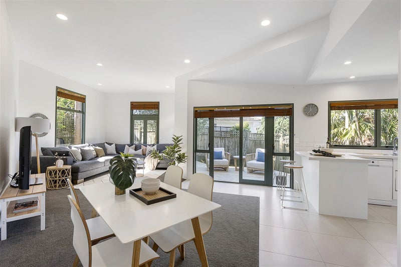 3/51 Corunna Road, Milford, Auckland - Carousel 2