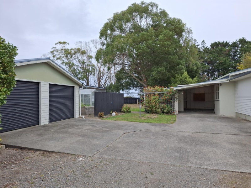 571 Wanganui Road, Marton - Carousel 15