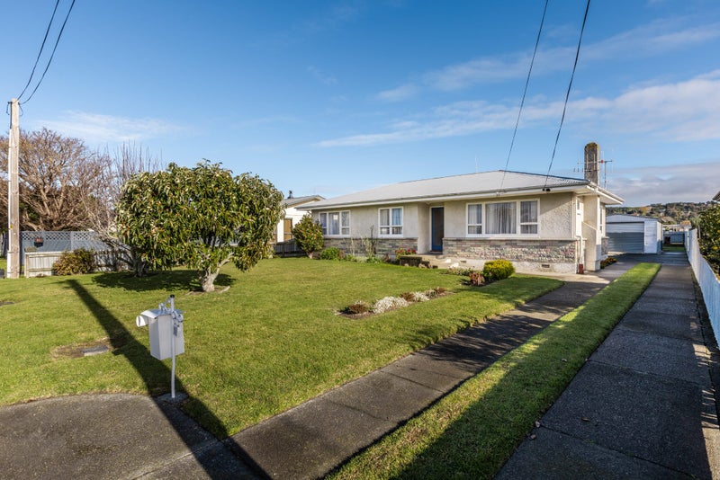 14 Windsor Terrace, Taradale, Napier - Carousel 1