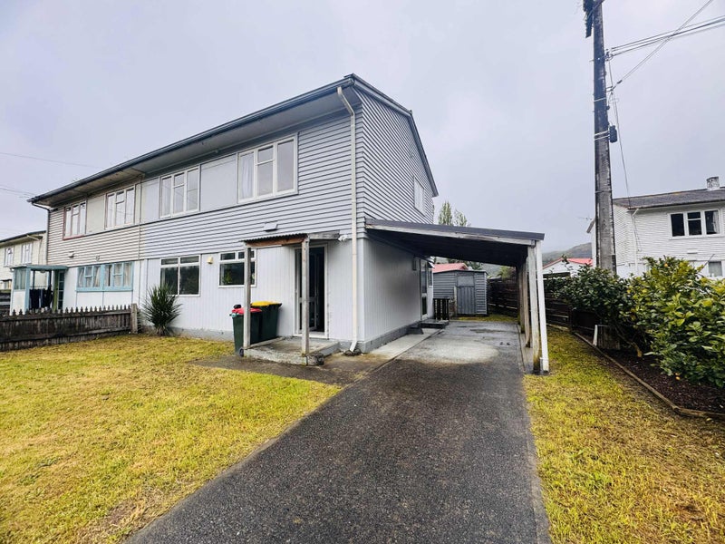 2/18 Eldon Grove, Taita, Lower Hutt - Carousel 1