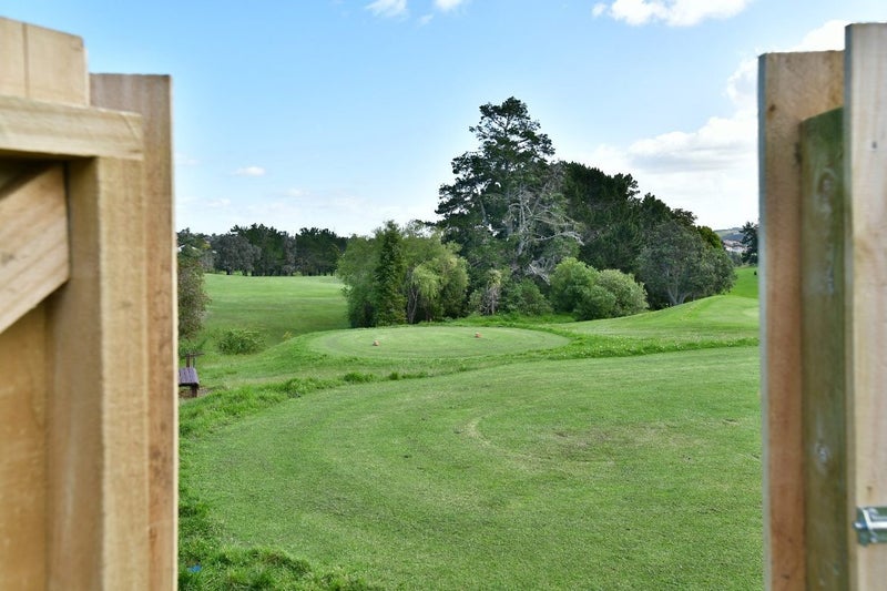 1389 Whangaparaoa Road, Army Bay, Whangaparaoa - Carousel 13