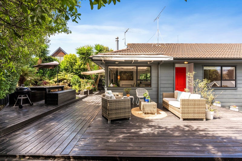 2/3 Price Crescent, Mount Wellington, Auckland - Carousel 1