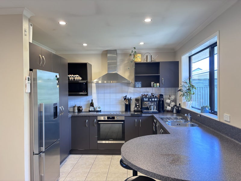 800A Collinge Road, Mayfair, Hastings - Carousel 2