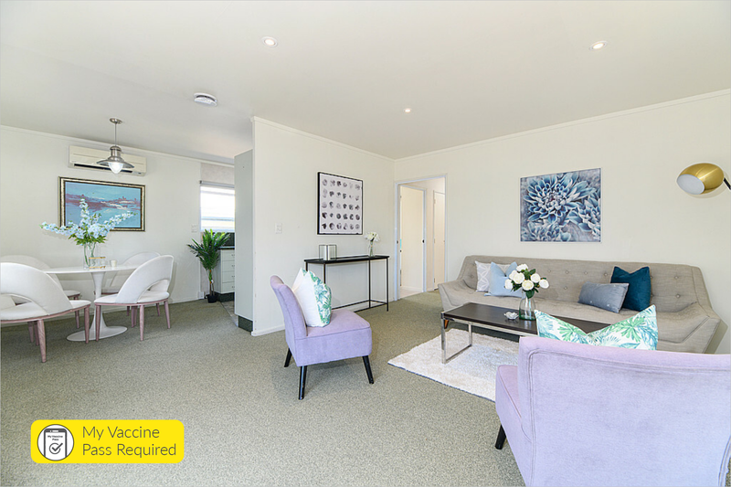 2/36 Darren Crescent, Half Moon Bay, Auckland - Carousel 1