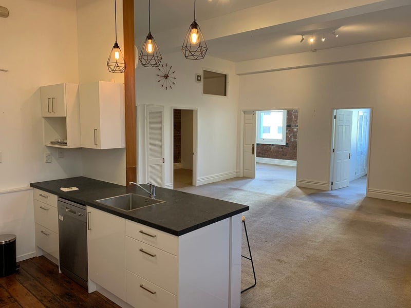 2/131 Manners Street, Te Aro, Wellington - Carousel 2