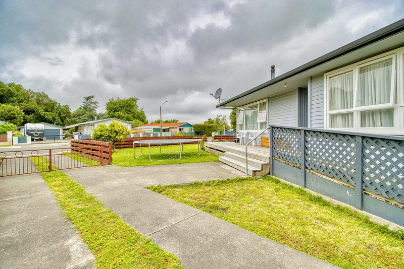 3 Plymouth Road, Flaxmere, Hastings - Carousel 2