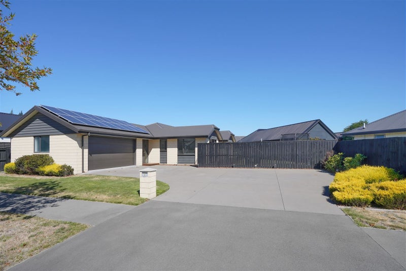 4 Kohunga Crescent, Bottle Lake, Christchurch - Carousel 2
