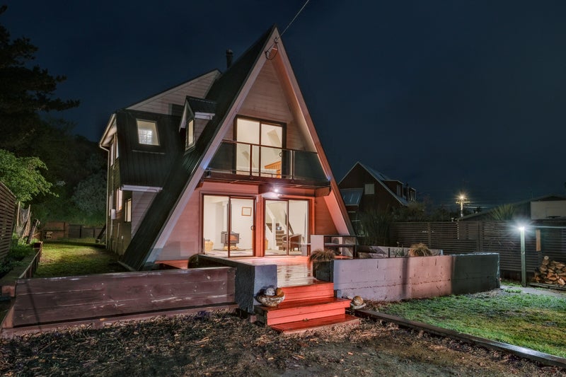 4 Oregon Street, Ocean Grove, Dunedin - Carousel 1