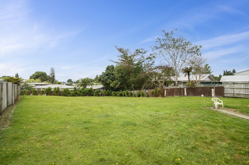 21 Brookland Road, Western Heights, Rotorua - Carousel 2