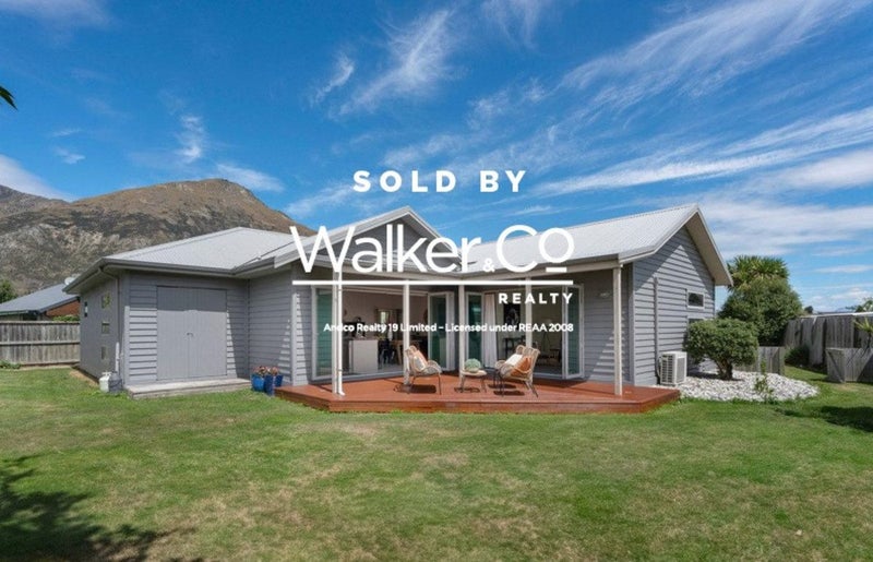 40 Hope Avenue, Lake Hayes, Queenstown - Carousel 1