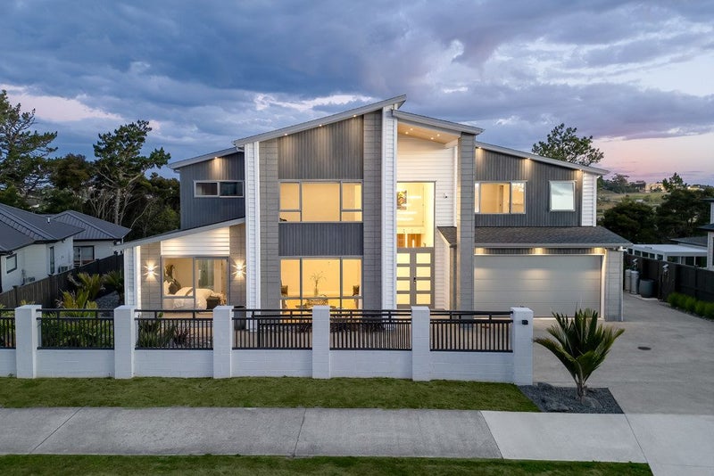 118 Kewa Road, Albany Heights, Auckland - Carousel 1