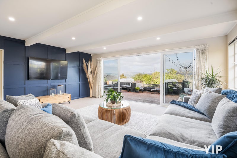 37 Pope Street, Camborne, Porirua - Carousel 1