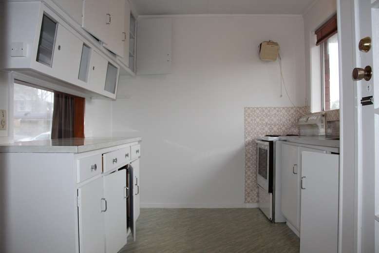 7 Kapiti Place, Sunnynook, Auckland - Carousel 11