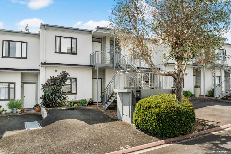42/92 Bush Road, Albany, Auckland - Carousel 2