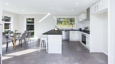7B Melrose Street, Wallaceville, Upper Hutt - Carousel 1