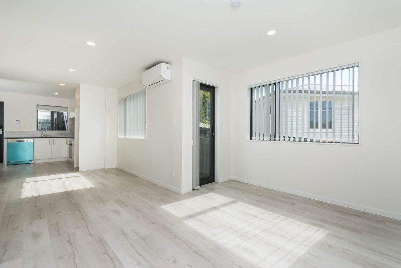 88A Monarch Avenue, Hillcrest, Auckland - Carousel 2