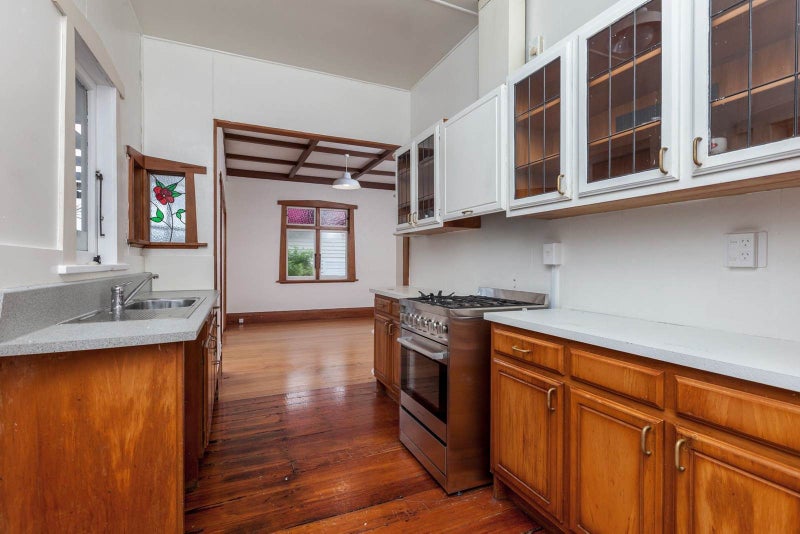 40 Chester Avenue, Westmere, Auckland - Carousel 2