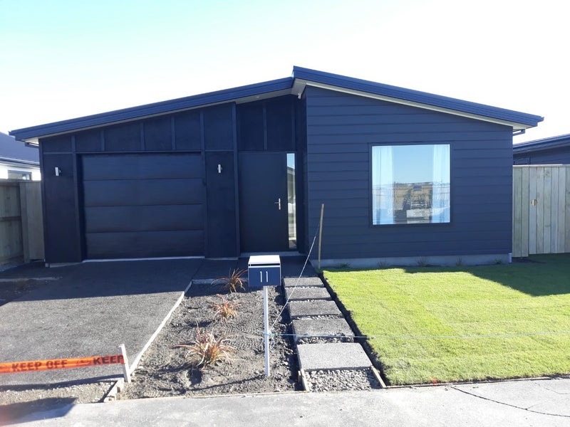 11 Romney Drive, Belfast, Christchurch - Carousel 1