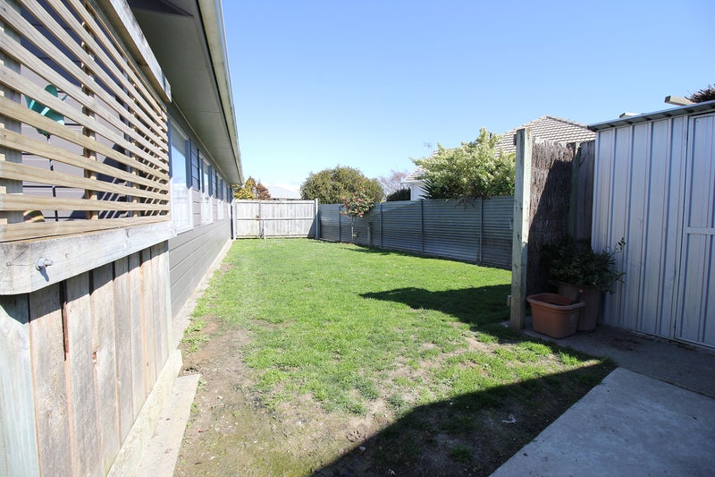 33 Clyde Crescent, Roslyn, Palmerston North - Carousel 21