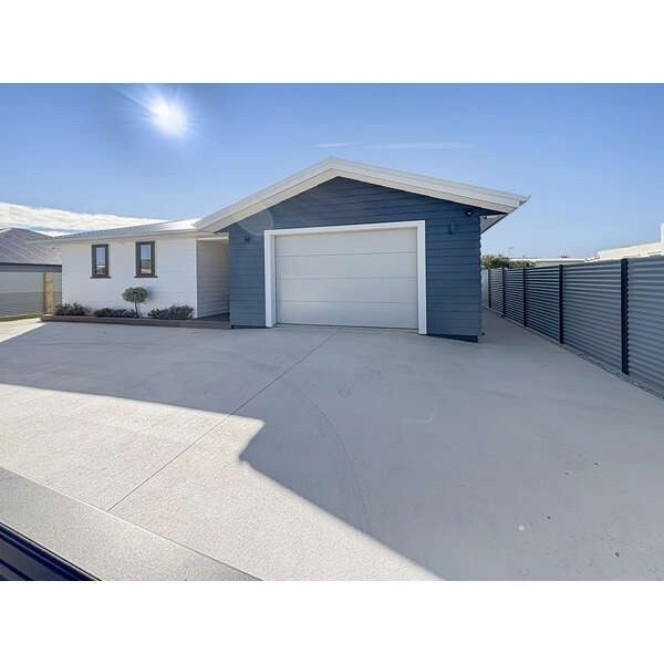 85A Seabury Avenue, Foxton Beach, Foxton - Carousel 1