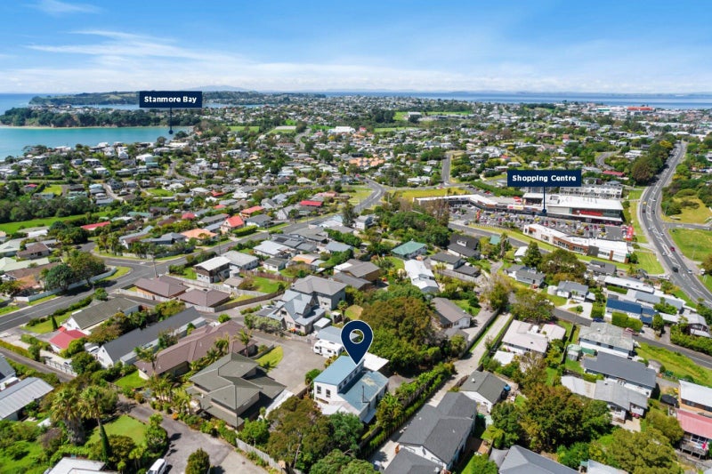 8 Wiriana Place, Stanmore Bay, Whangaparaoa - Carousel 14