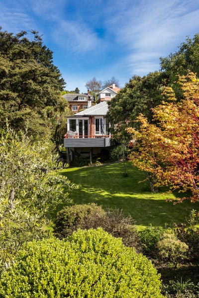 20 Como Street, Maori Hill, Dunedin - Carousel 20