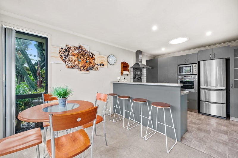 34 Kinder Place, Ngongotaha, Rotorua - Carousel 2