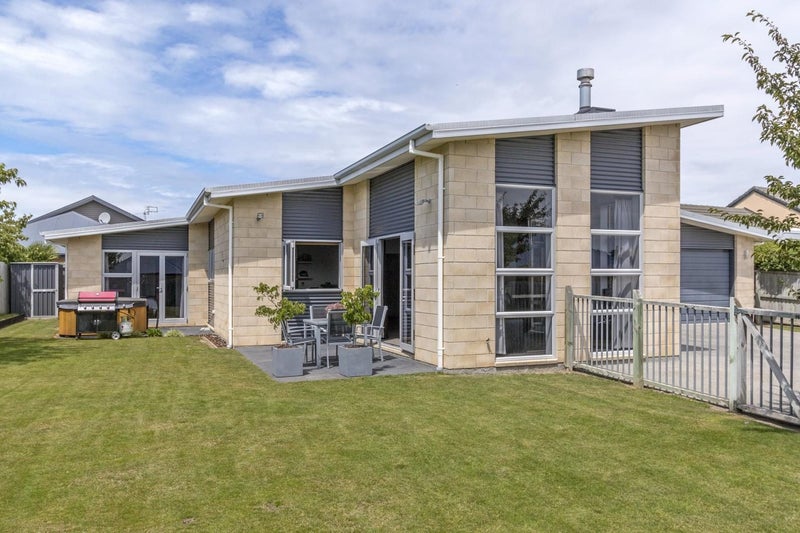 12 Kapiti Street, Parklands, Christchurch - Carousel 10