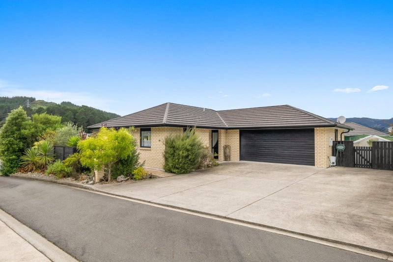 85 Riverstone Drive, Riverstone Terraces, Upper Hutt - Carousel 1