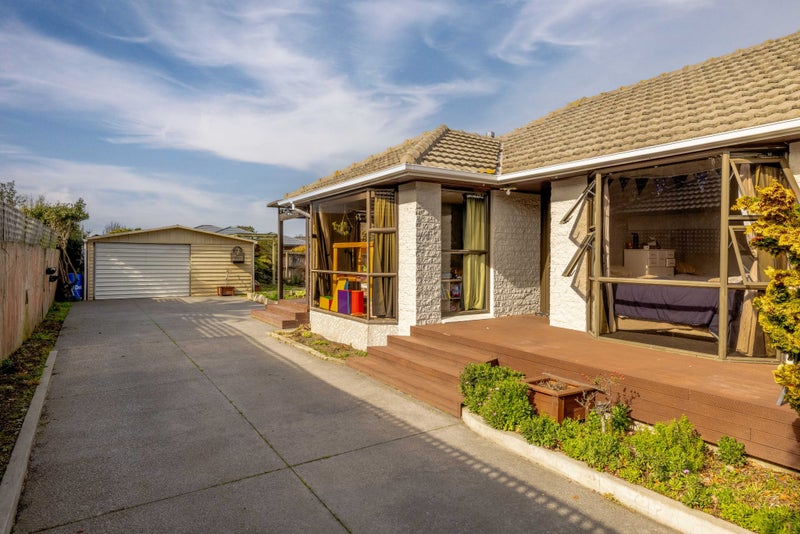 14 Donnington Street, Parklands, Christchurch - Carousel 1