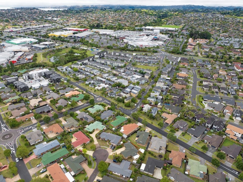 7 Halstead Place, Huntington Park, Auckland - Carousel 18