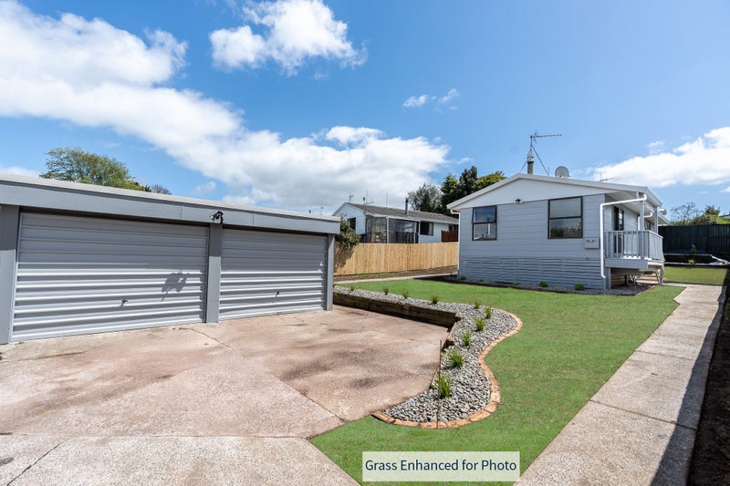 42A Lindsay Crescent, Nawton, Hamilton - Carousel 1