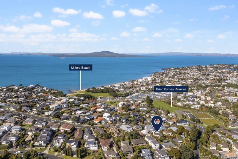 34A Seaview Road, Castor Bay, Auckland - Carousel 24