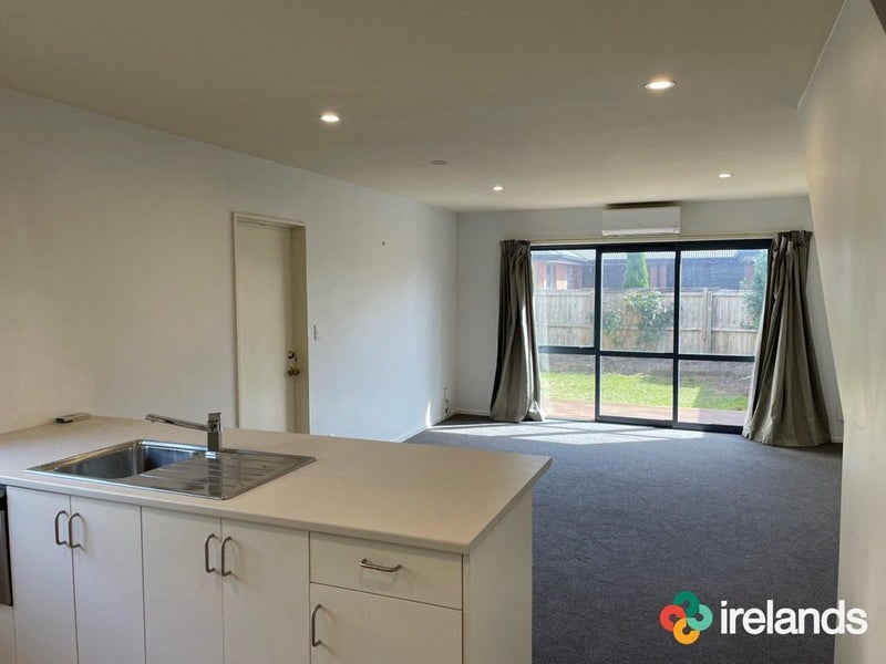 2/399 Armagh Street, Linwood, Christchurch - Carousel 2