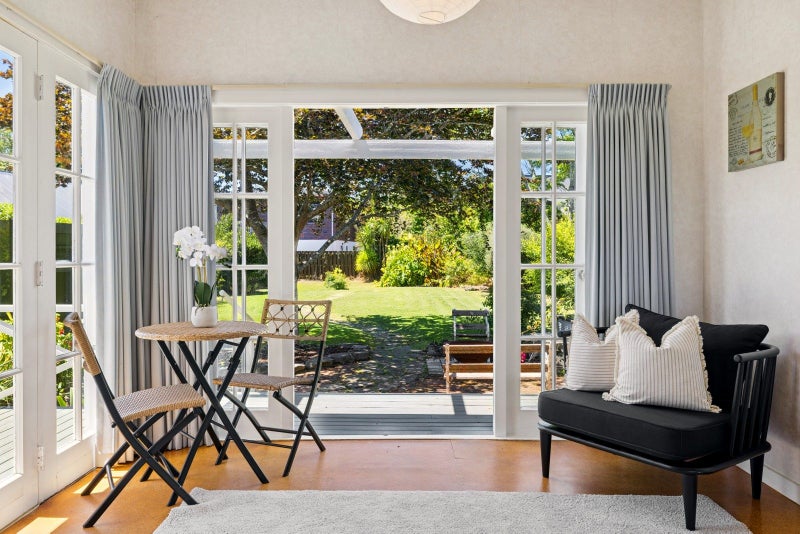 3 Marine Terrace, Bayswater, Auckland - Carousel 2