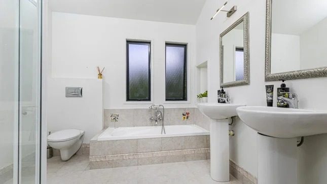 99 Potter Road, Albany - Carousel 16