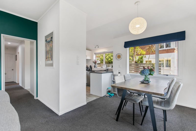 2147A Great North Road, Avondale, Auckland - Carousel 2