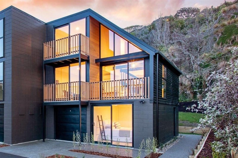 2/80 McCormacks Bay Road, Mount Pleasant, Christchurch - Carousel 1