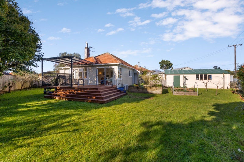 13 Raleigh Street, Vogeltown, New Plymouth - Carousel 2