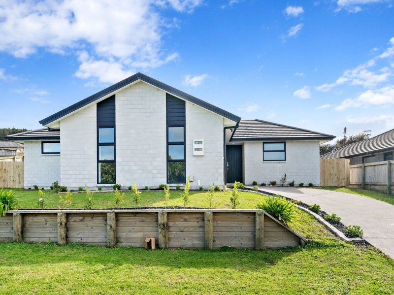 2 Timara Avenue, Tikipunga, Whangarei - Carousel 1