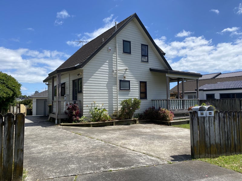 56 De Quincey Terrace, Highland Park, Auckland - Carousel 2