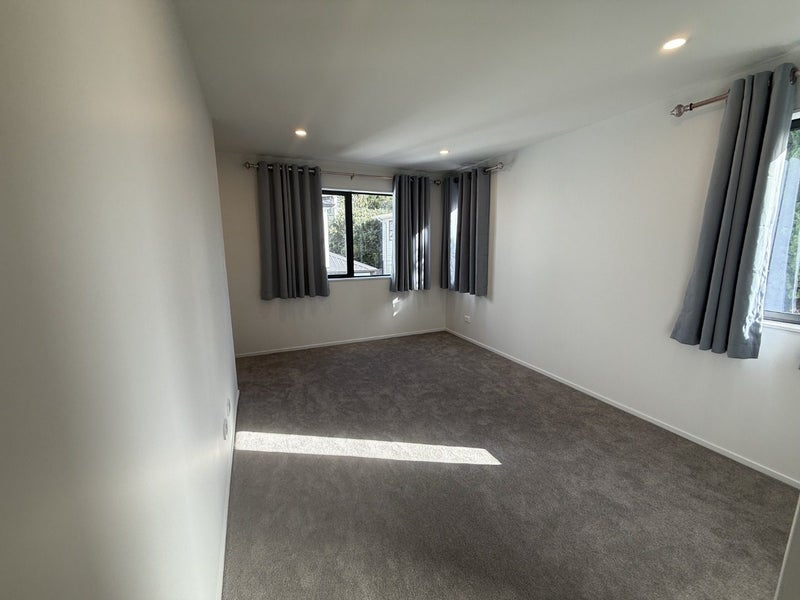 31D Weldene Avenue, Glenfield, Auckland - Carousel 10