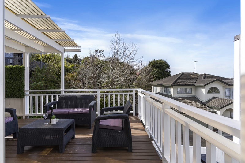 17 Winhall Rise, Remuera, Auckland - Carousel 2